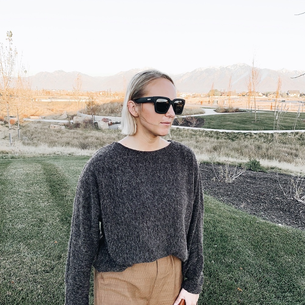 Meet your Posher, Yevi